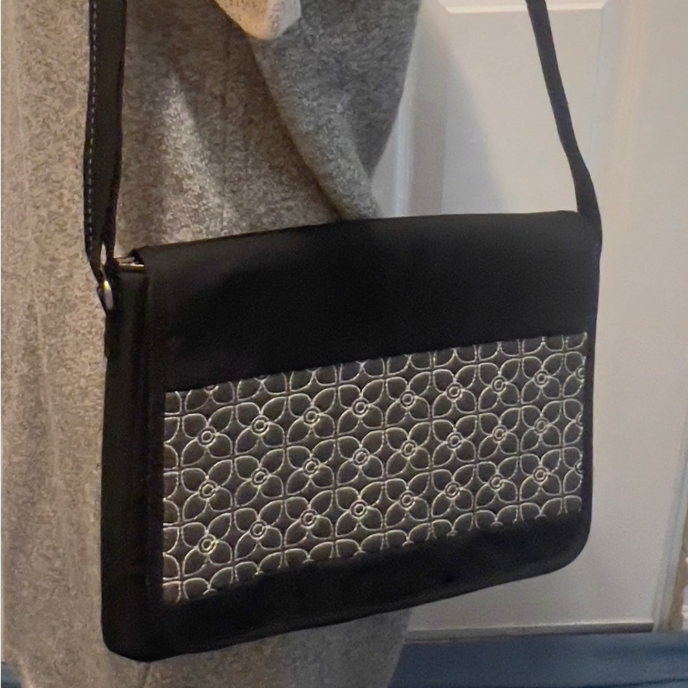 Sherpani Ion tablet / messenger bag